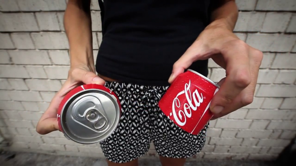 Coca cola sharing can canette-2013-05-29-12h27m58s186