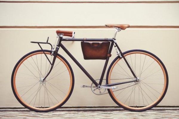 AAA SITE Berluti_Cycles_Victoire_1