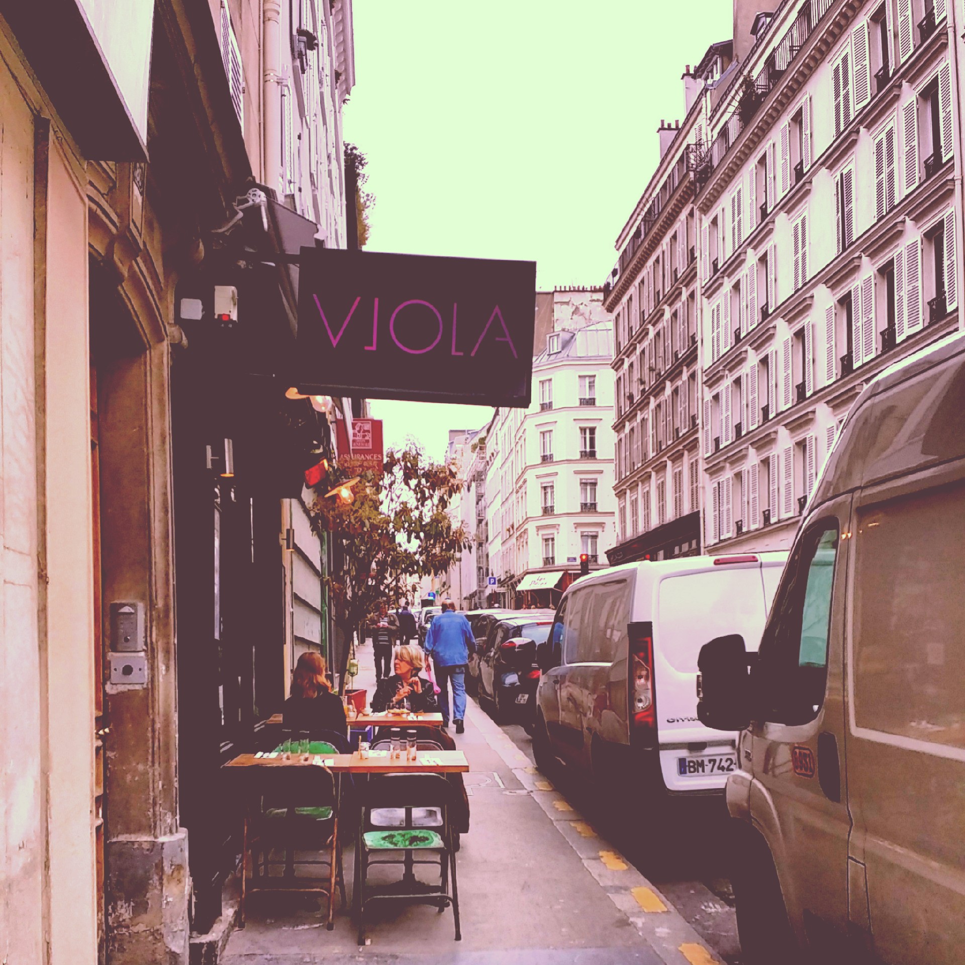 parisbrunchviolarestaurantitalien PLEAZ