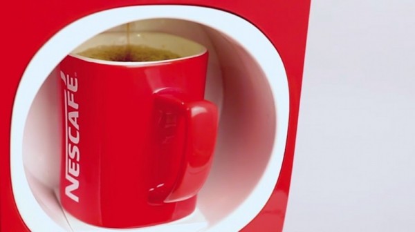 nescafe-reveil-cafe-intelligent-ogivy-3 (1)