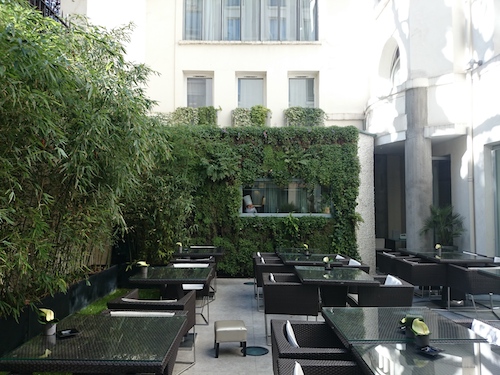 restaurant-hotel-sers-paris-patio